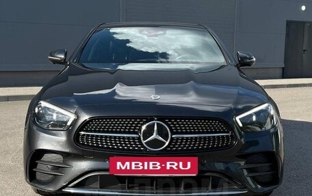 Mercedes-Benz E-Класс, 2021 год, 5 200 000 рублей, 2 фотография