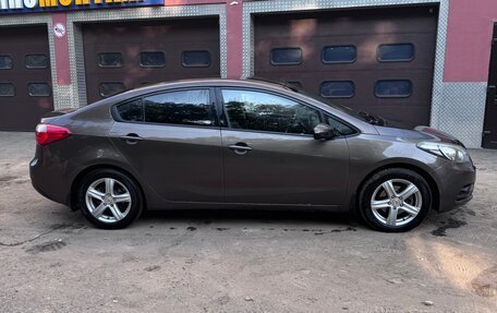 KIA Cerato III, 2013 год, 970 000 рублей, 4 фотография