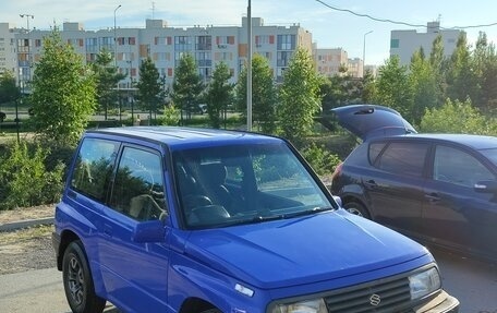 Suzuki Escudo III, 1995 год, 390 000 рублей, 2 фотография
