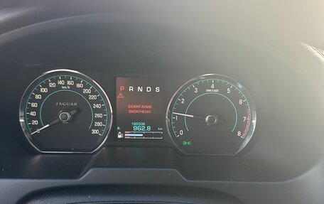 Jaguar XF I рестайлинг, 2012 год, 1 300 000 рублей, 18 фотография