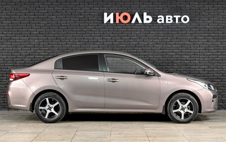 KIA Rio IV, 2018 год, 1 350 000 рублей, 8 фотография