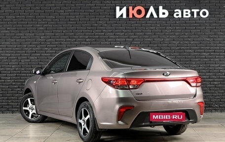 KIA Rio IV, 2018 год, 1 350 000 рублей, 6 фотография