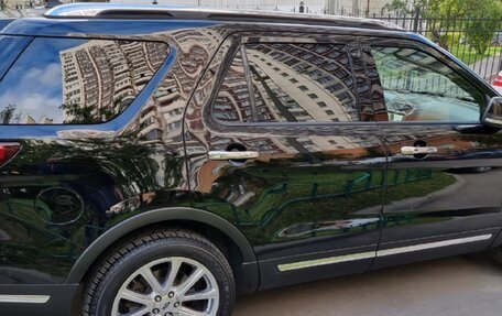 Ford Explorer VI, 2018 год, 3 000 000 рублей, 13 фотография