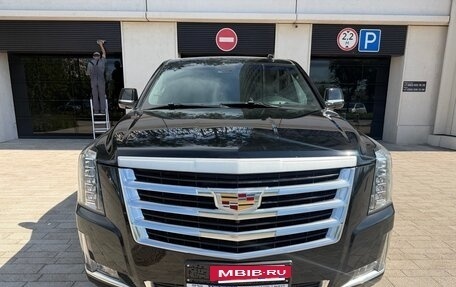 Cadillac Escalade IV, 2015 год, 4 100 000 рублей, 2 фотография