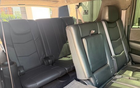 Cadillac Escalade IV, 2015 год, 4 100 000 рублей, 24 фотография