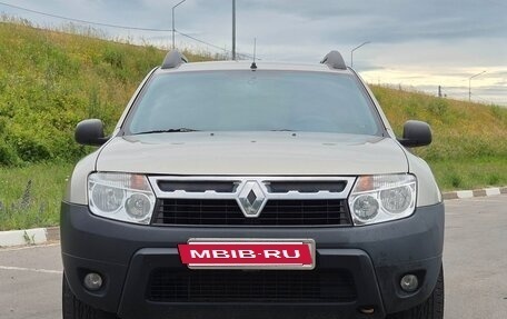 Renault Duster I рестайлинг, 2010 год, 765 000 рублей, 2 фотография