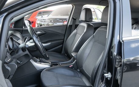Opel Astra J, 2010 год, 539 000 рублей, 10 фотография