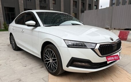 Skoda Octavia IV, 2021 год, 2 250 000 рублей, 3 фотография