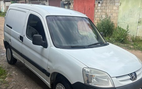 Peugeot Partner II рестайлинг 2, 2007 год, 200 000 рублей, 3 фотография