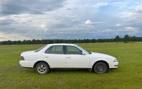 Toyota Vista, 1990 год, 210 000 рублей, 4 фотография