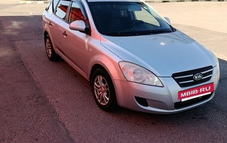 KIA cee'd I рестайлинг, 2007 год, 650 000 рублей, 7 фотография