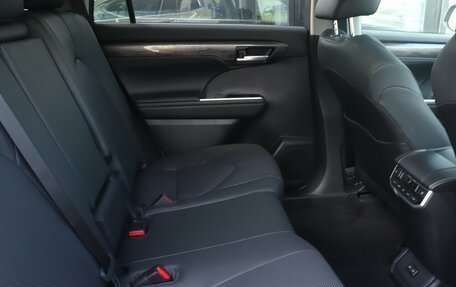 Toyota Highlander, 2026 год, 5 365 000 рублей, 8 фотография