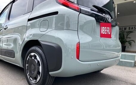 Toyota Sienta, 2022 год, 1 050 100 рублей, 4 фотография