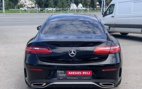 Mercedes-Benz E-Класс, 2019 год, 5 150 000 рублей, 7 фотография