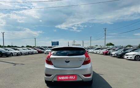 Hyundai Solaris II рестайлинг, 2013 год, 909 000 рублей, 5 фотография