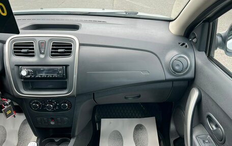 Renault Logan II, 2021 год, 659 000 рублей, 18 фотография