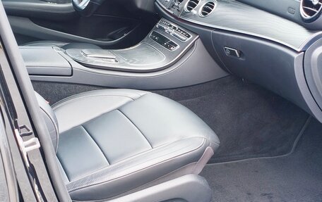 Mercedes-Benz E-Класс, 2020 год, 5 190 000 рублей, 11 фотография