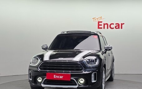 MINI Countryman II (F60), 2022 год, 1 950 000 рублей, 2 фотография