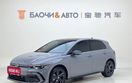 Volkswagen Golf VIII, 2022 год, 1 340 000 рублей, 3 фотография