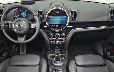 MINI Countryman II (F60), 2022 год, 1 860 000 рублей, 11 фотография