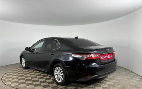 Toyota Camry, 2020 год, 2 599 000 рублей, 3 фотография