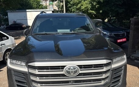 Toyota Land Cruiser, 2022 год, 13 990 000 рублей, 1 фотография