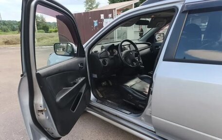Mitsubishi Outlander III рестайлинг 3, 2005 год, 630 000 рублей, 13 фотография