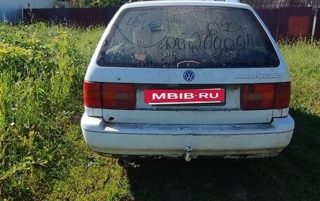 Volkswagen Passat B4, 1994 год, 85 000 рублей, 4 фотография