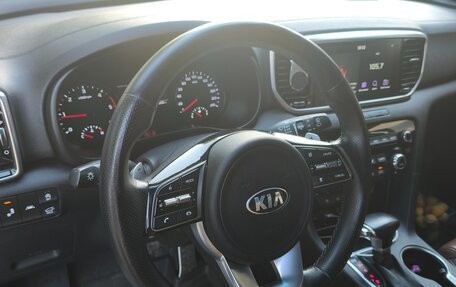 KIA Sportage IV рестайлинг, 2019 год, 2 300 000 рублей, 27 фотография