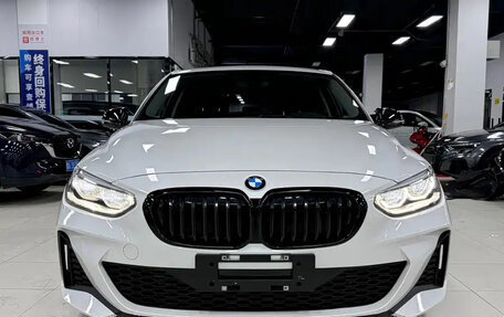 BMW 1 серия, 2022 год, 1 510 000 рублей, 2 фотография
