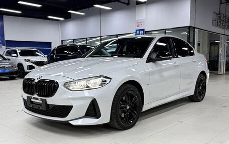 BMW 1 серия, 2022 год, 1 510 000 рублей, 3 фотография