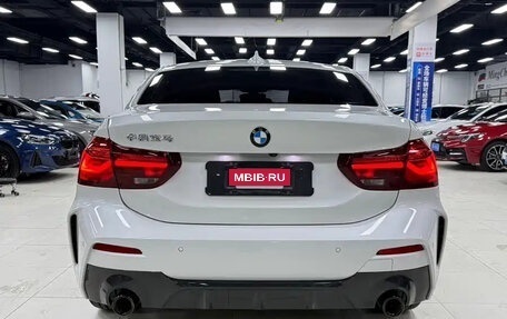BMW 1 серия, 2022 год, 1 510 000 рублей, 5 фотография