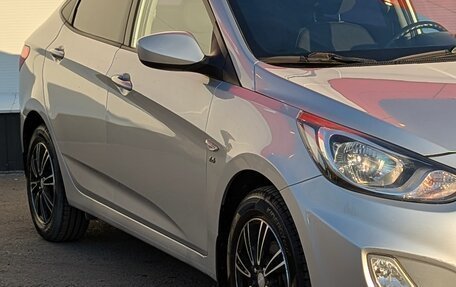 Hyundai Solaris II рестайлинг, 2012 год, 749 000 рублей, 2 фотография