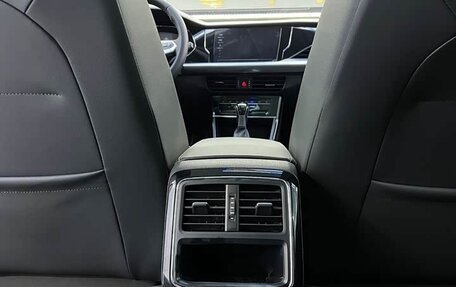 Volkswagen Passat B8 рестайлинг, 2023 год, 1 930 000 рублей, 16 фотография