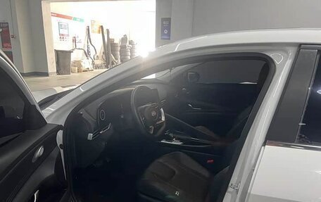 Hyundai Elantra, 2023 год, 1 730 285 рублей, 5 фотография