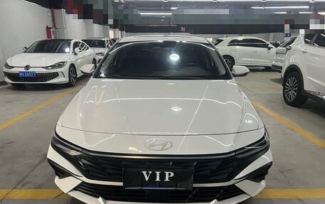 Hyundai Elantra, 2023 год, 1 730 285 рублей, 2 фотография