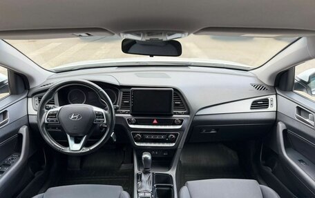 Hyundai Sonata VII, 2019 год, 1 860 000 рублей, 15 фотография