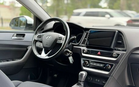 Hyundai Sonata VII, 2019 год, 1 860 000 рублей, 16 фотография