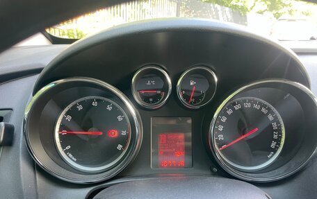 Opel Astra J, 2013 год, 720 000 рублей, 12 фотография