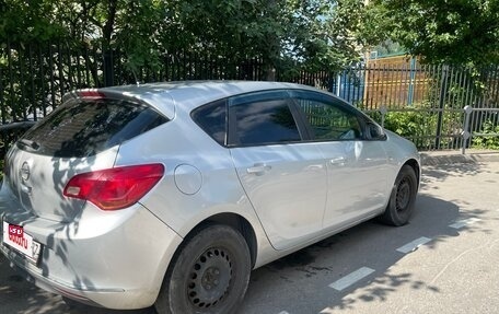 Opel Astra J, 2013 год, 720 000 рублей, 3 фотография