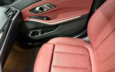 BMW 3 серия, 2022 год, 2 220 000 рублей, 16 фотография