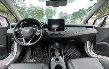Toyota Corolla, 2022 год, 1 254 000 рублей, 10 фотография