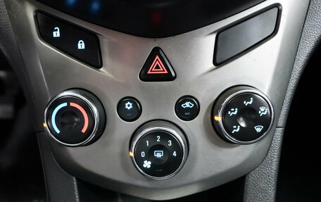 Chevrolet Aveo III, 2013 год, 696 000 рублей, 10 фотография