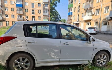 Nissan Tiida, 2012 год, 800 000 рублей, 1 фотография