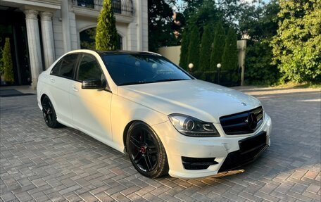 Mercedes-Benz C-Класс, 2012 год, 1 450 000 рублей, 1 фотография