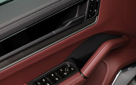 Porsche Cayenne III, 2025 год, 22 278 000 рублей, 14 фотография