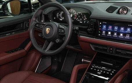 Porsche Cayenne III, 2025 год, 22 278 000 рублей, 24 фотография