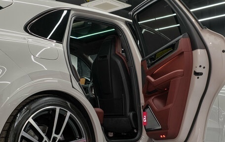 Porsche Cayenne III, 2025 год, 22 278 000 рублей, 25 фотография