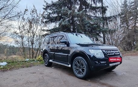 Mitsubishi Pajero IV, 2012 год, 1 550 000 рублей, 3 фотография