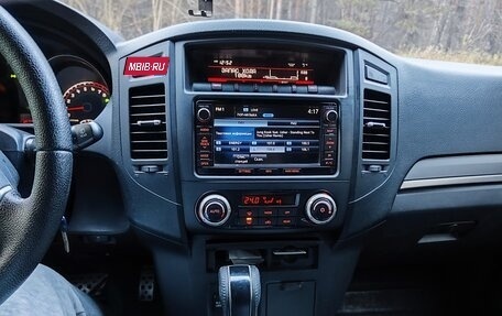 Mitsubishi Pajero IV, 2012 год, 1 550 000 рублей, 12 фотография